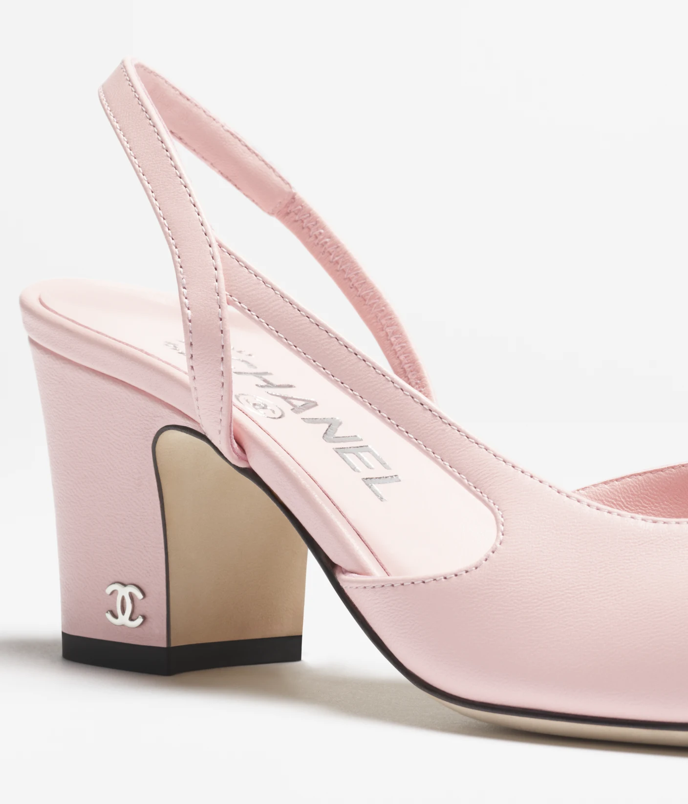 Chanel Fall-Winter 2025/26 Pre-Collection Slingbacks - Image 2